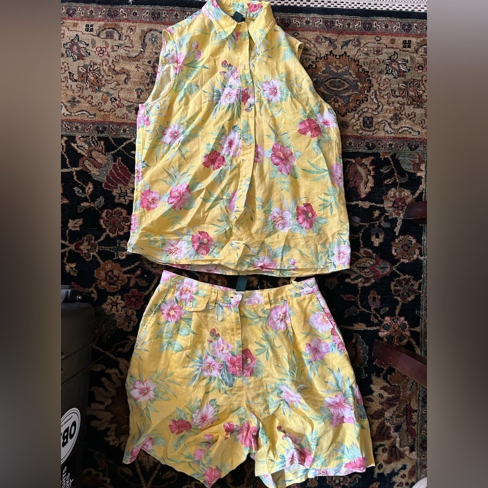 Ralph Lauren yellow Set shorts and shirt